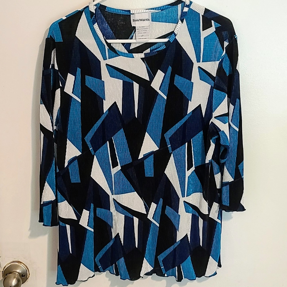 🌼3 for 22🌼Blue and Black Asymmetrical Top